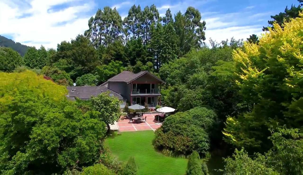 Centennial House Taupo Exterior photo